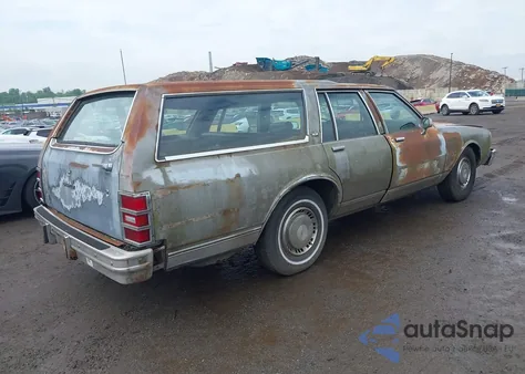 1984 Chevrolet Caprice Classic z USA, uszkodzony, nr VIN 2G1AN35H3E9181574